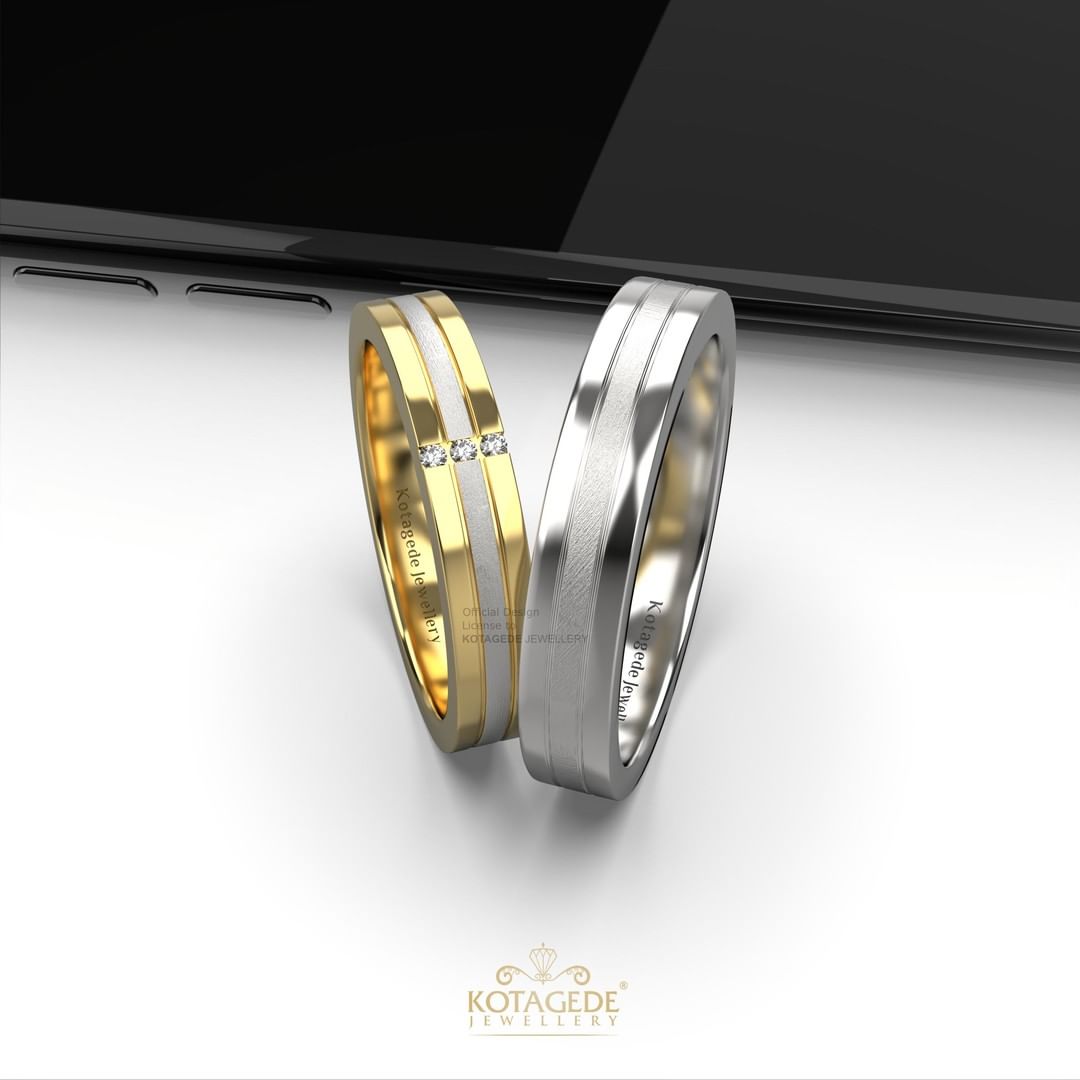 Cincin Kawin Tunangan Platidium Emas Kuning List Tengah Doff PTD0609YG