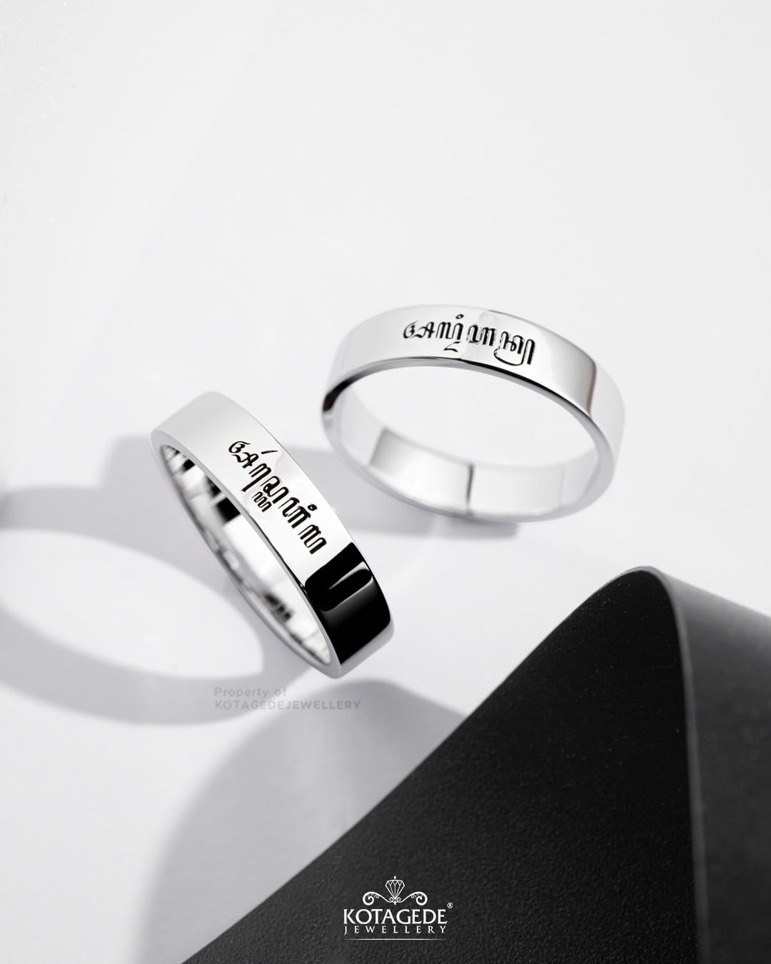 Cincin Kawin Tunangan Platidium Couple Laser Aksara Jawa PTD0641PTD